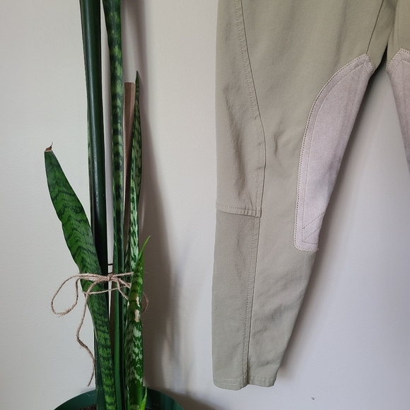 ARIAT PRO | Beige Riding Pants Breeches – Size 26L - Picture 3 of 6
